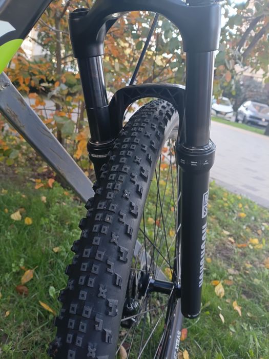 Електро на Bosch, Rock Shox вилка.
