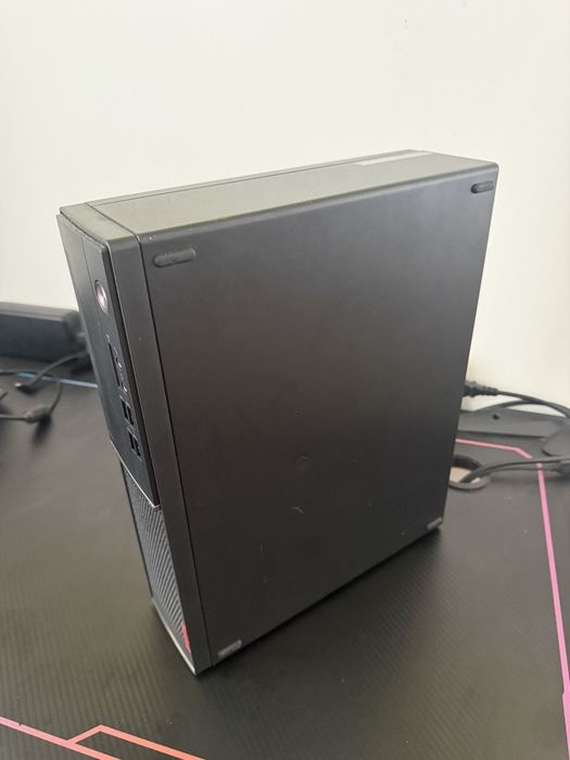 Komputer Lenovo V520S i3