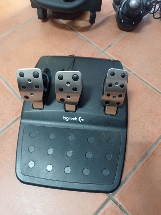 Logitech G29 + shifter