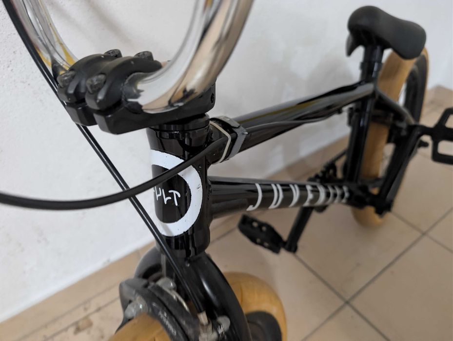 Bmx Cult juvenil 18 muito pouco usada