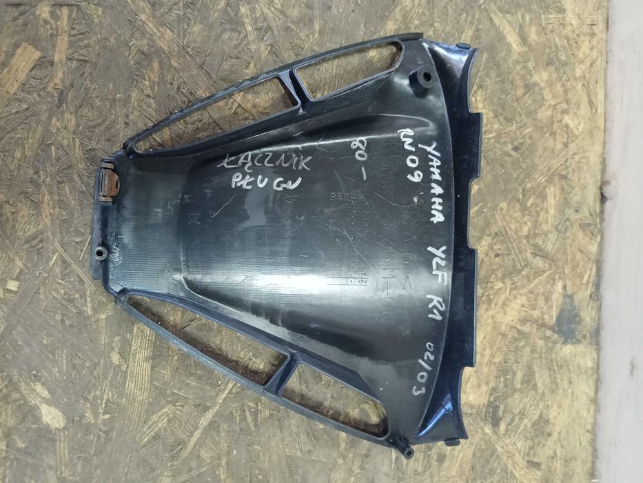 Yamaha R1 FZR RN09 łącznik pługu oryginał 02-03