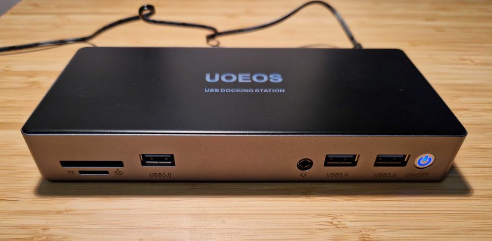 UOEOS Stacja dokująca HDMI DVI Ethernet 5 x USB 3.0 czytnik kart SD TF