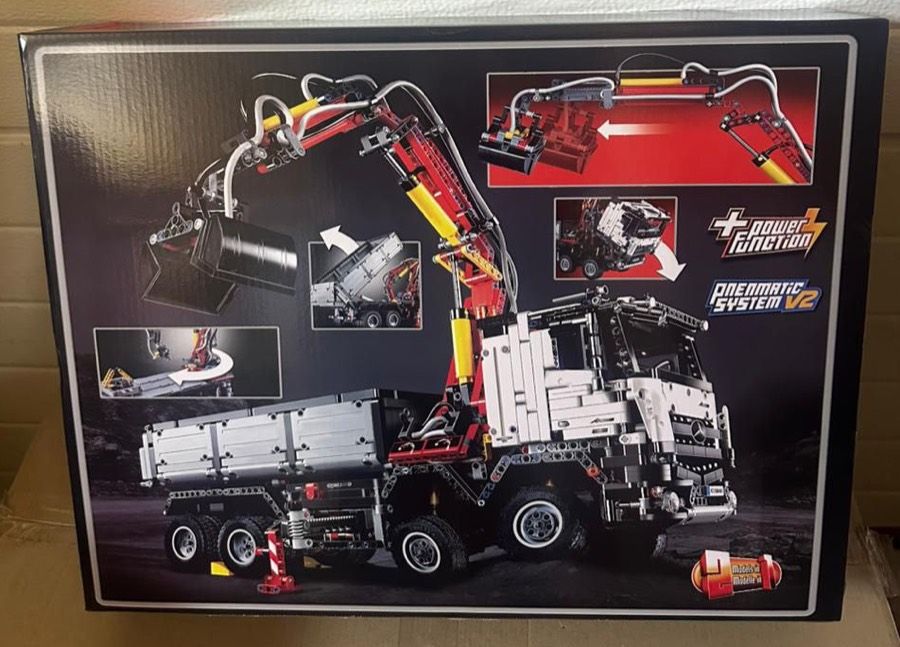 Конструктор великий маніпулятор Mercedes-Benz Arocs Код 1035