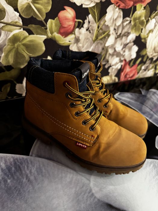 Продам ботинки Levis оригинал