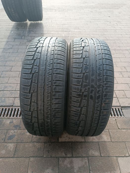 215/55R17 Nokian WR A3