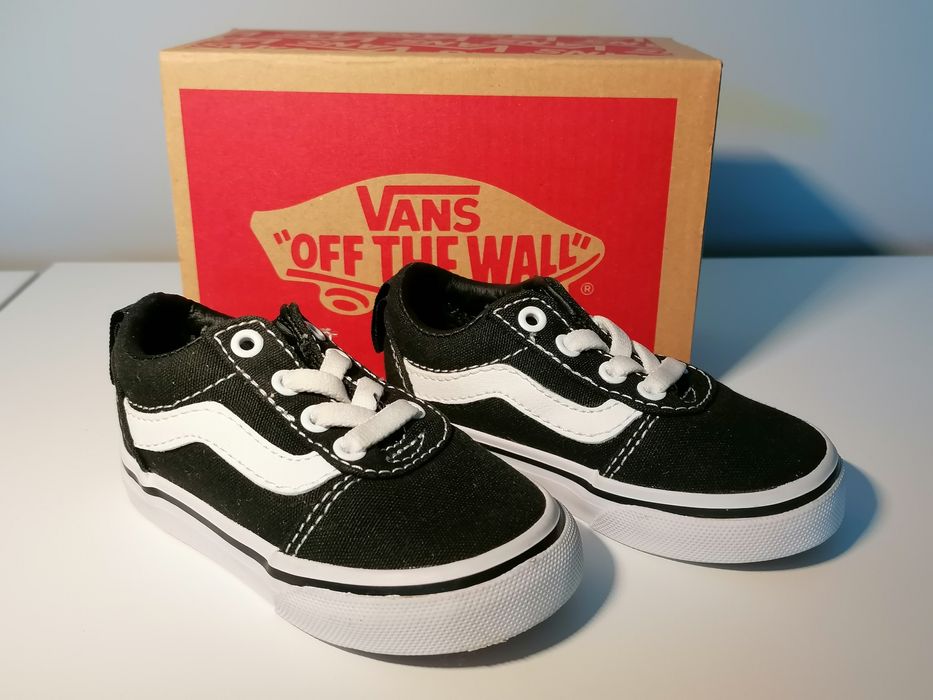 Sapatilhas VANS tamanho 20 (criança) CANVAS