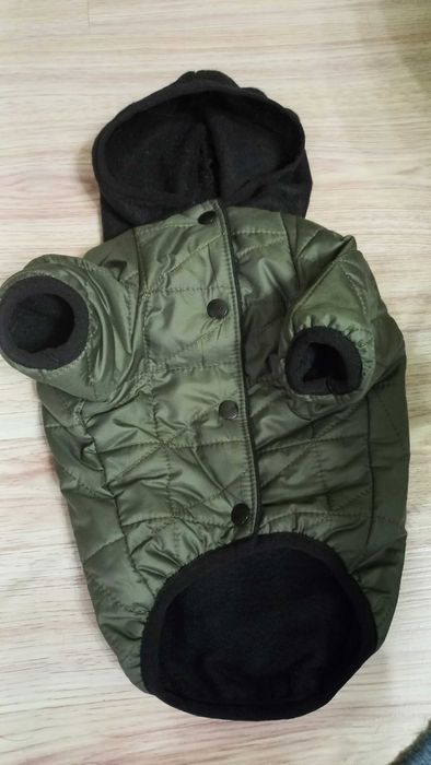 Куртка для невеликої собачки