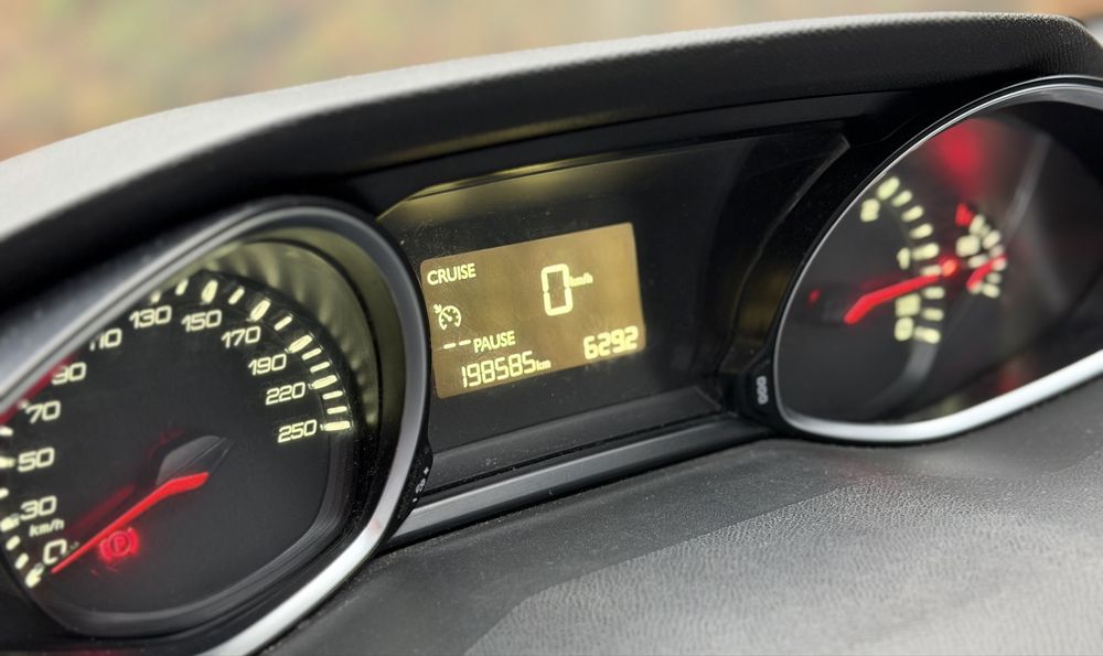 Peugeot 308 1.6 HDI