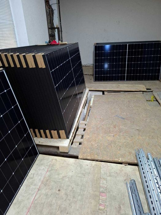 Продам солнечные панели DaSolar 615