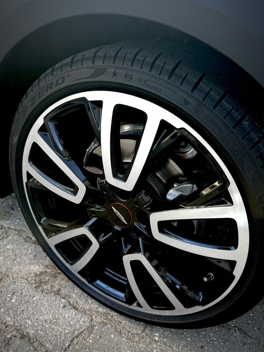 MINI Cooper Cabrio John Cooper Works