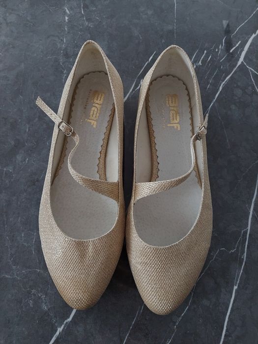 Złote baleriny rozmiar 41
