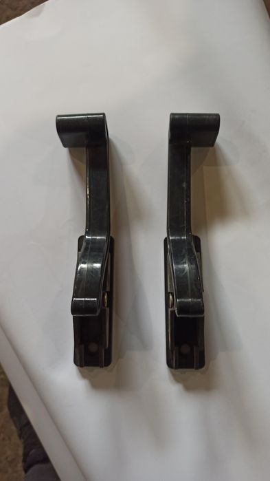 Бокові ручки скла на трактор