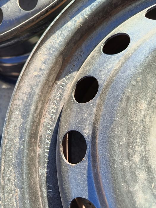 Диски 4*100*15 комплект KIA, Toyota