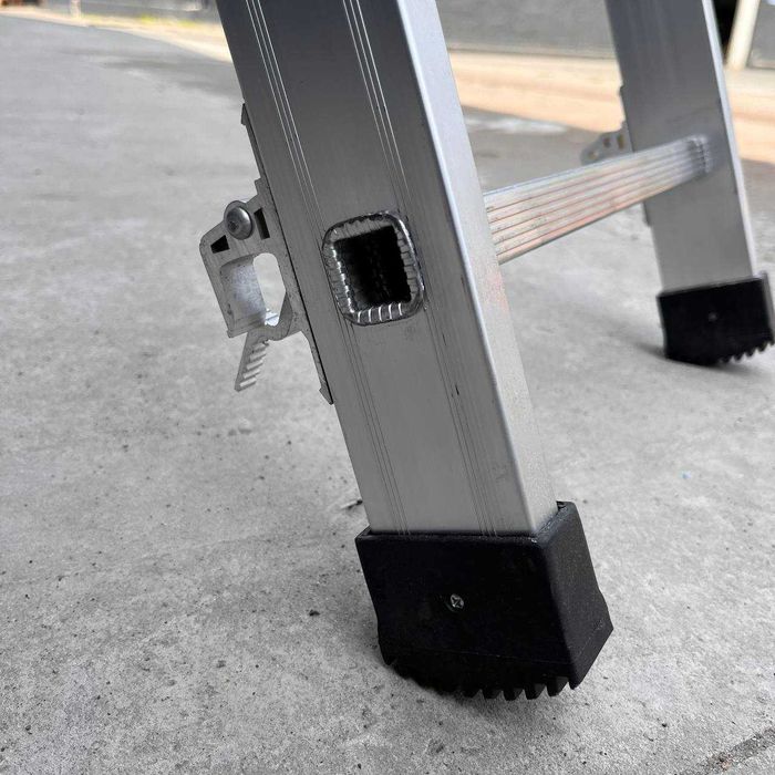 Стрем'янки, драбини приставні, 2х, 3х секційні до 12 м. Великий вибір