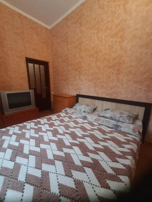 Соборна 3к.кв.Центр. Парк.На тиждень на місяць