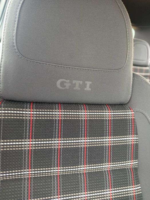 Golf mk5 GTI 200cv