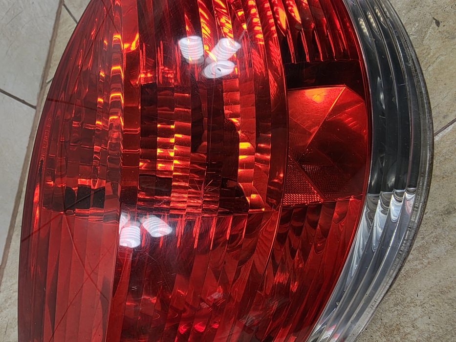 Lampa lewy tył oryginał  Opel signum hatchback HB europejska wysyłka Olx