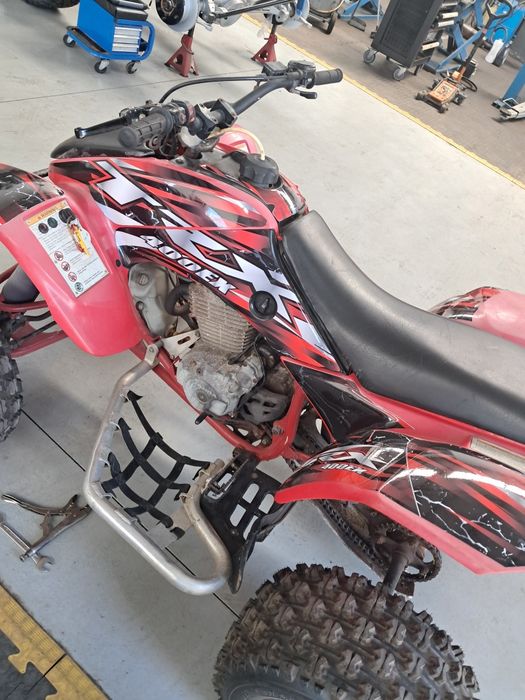 Moto honda trx 400