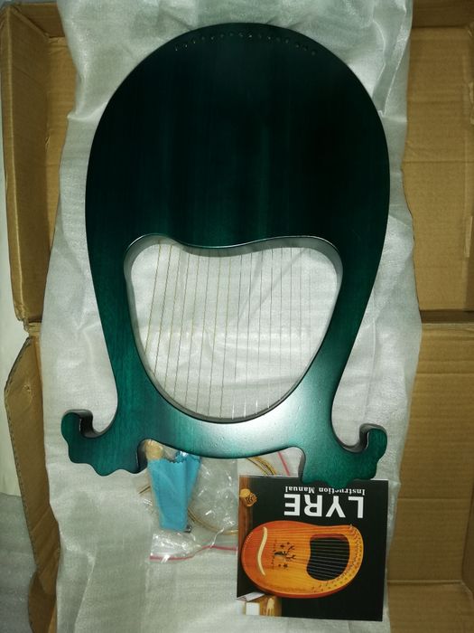 lira - lyra - harp with 16 strings64175794856707121