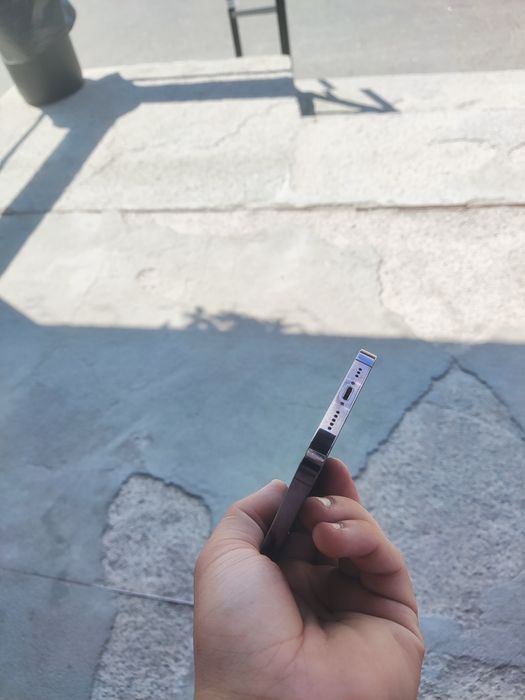 iPhone 14 pro 256 purple