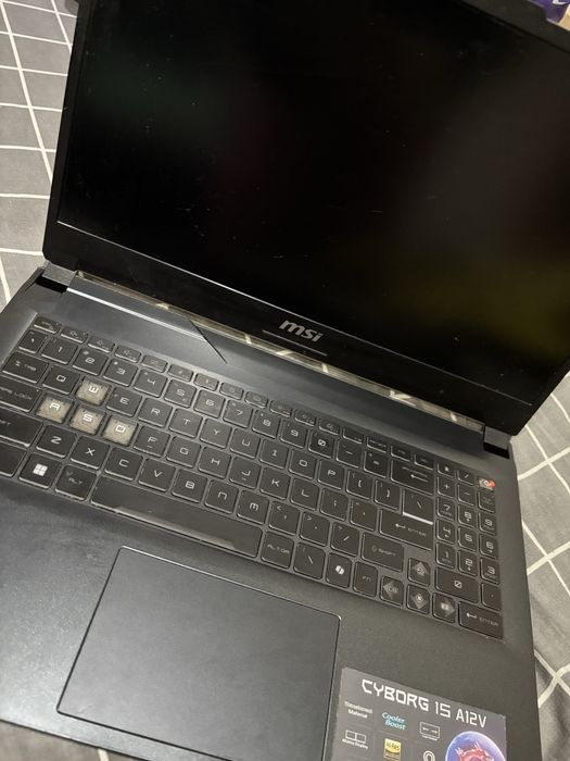 Игровой ноутбук MSI Cyborg 15 A12V