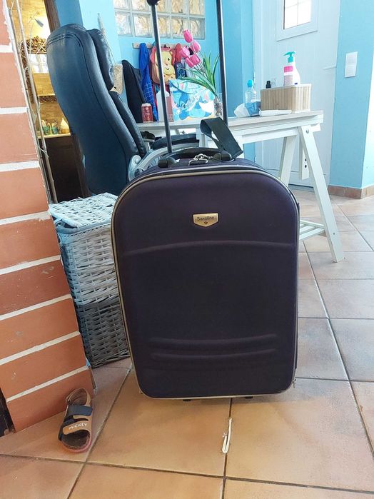 Mala de viagem bom estado