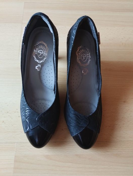 Czarne skórzane buty czółenka damskie Korzeniowski