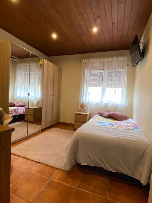 Moradia em Banda T3 com Vista para a Serra de Montejunto