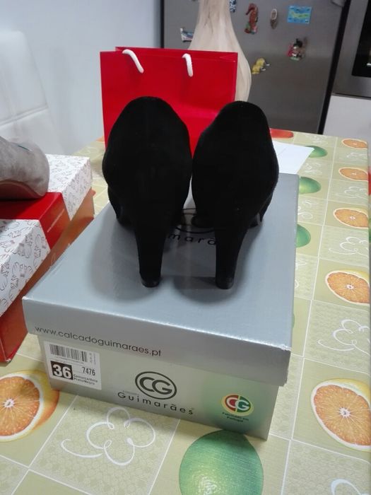 Sapatos de camurça