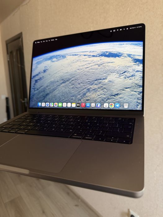 MacBook Pro 14’ 2021 Apple M1 Max 64GB/1TB - ідеальний стан