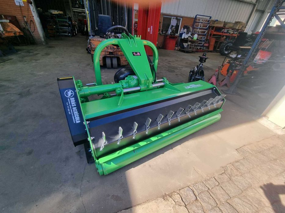 Triturador destrocedor martelos novo 1.60 mt de trabalho