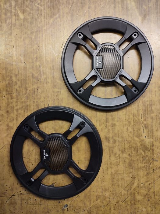 Сетки динамиков колонок на "13" новые