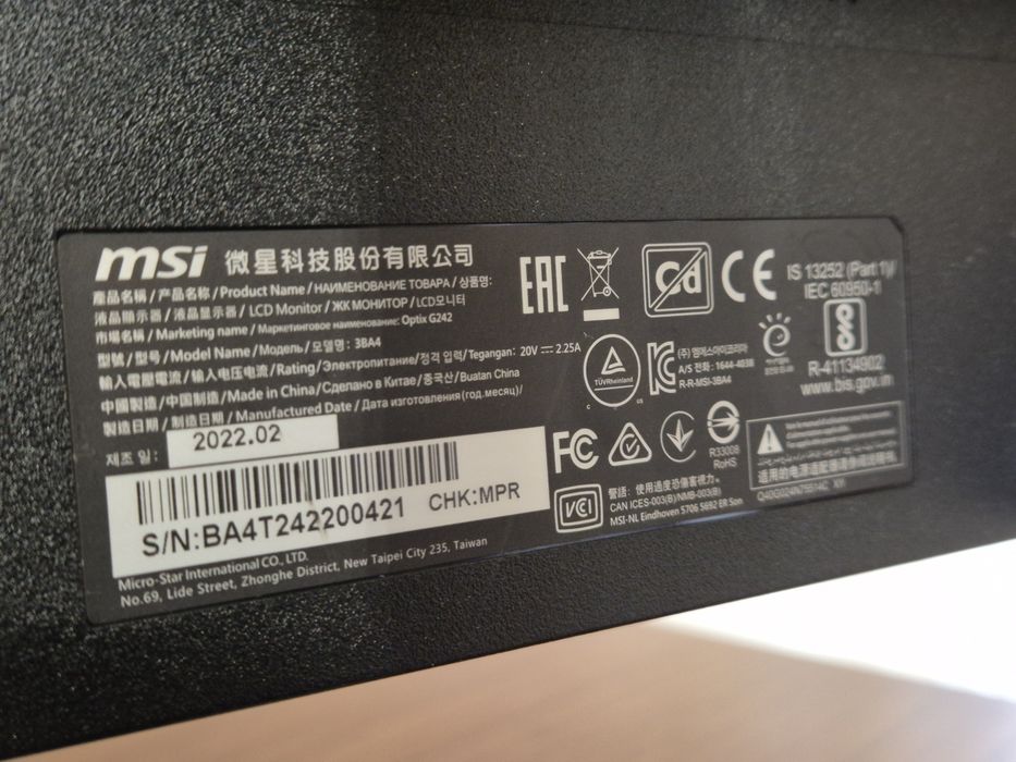 Monitor MSI Optix G242 144Hz IPS – Para Peças (Inclui Transformador e Base)