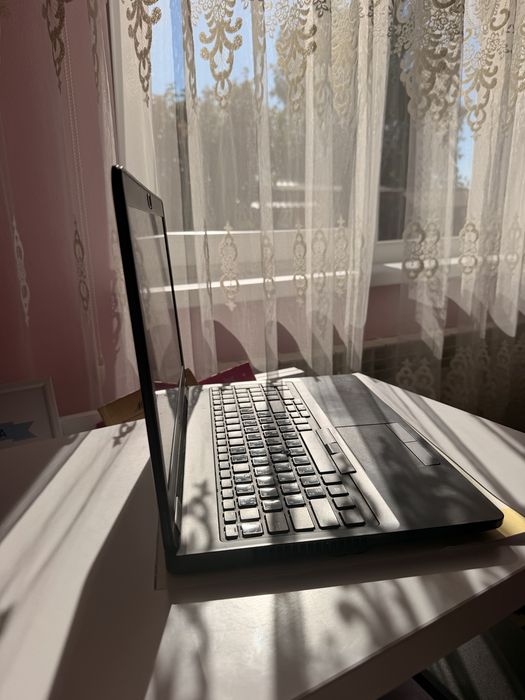 Ноутбук Dell Latitude