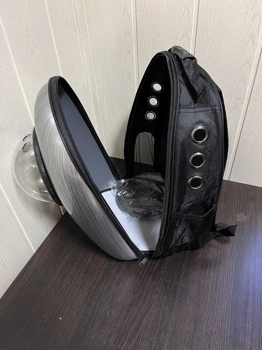 Рюкзак переноска для котів маленьких собак з ілюмінатором до 8 кг