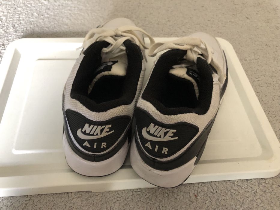 Buty Nike Air damskie jasne 38 adidasy