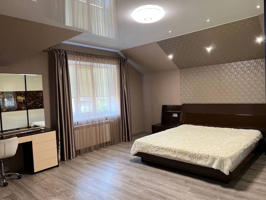 Продам 2х поверховий будинок Ремонт Правый берег