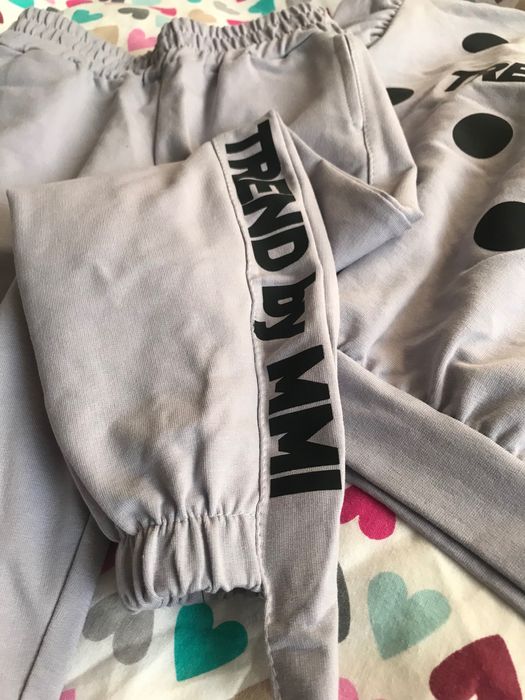 Nowy dres dla dziewczynki