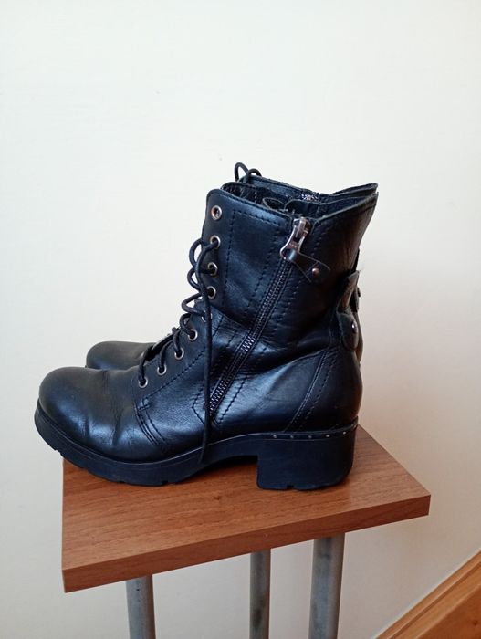 Buty damskie Lasocki 39