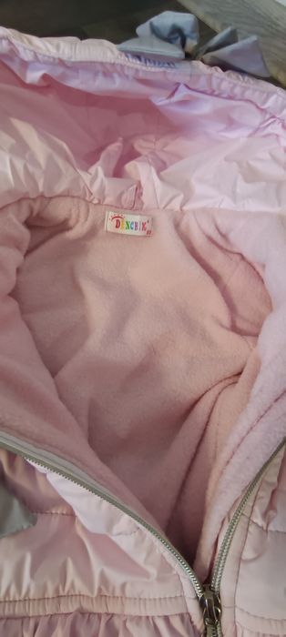 Демисезонный комбинезон на девочку