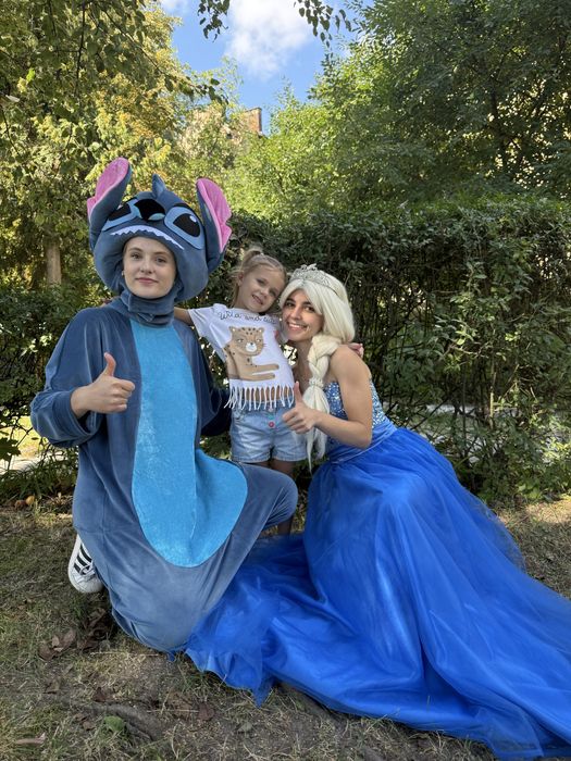 Аніматори Ростові ляльки Піньяти бульбашкове шоу Солодка вата Львів