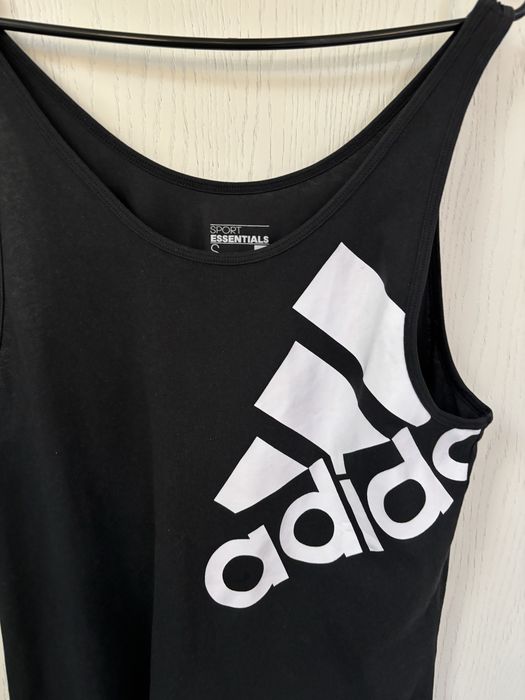 Cxarna sportowa koszulka adidas