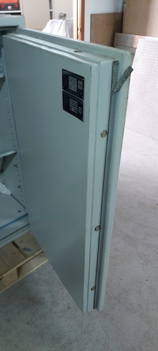 Cofre só manípulo e chave64585039501443124