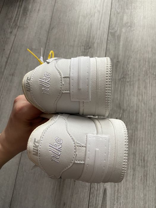 Buty sportowe sneakery białe nike 39 40