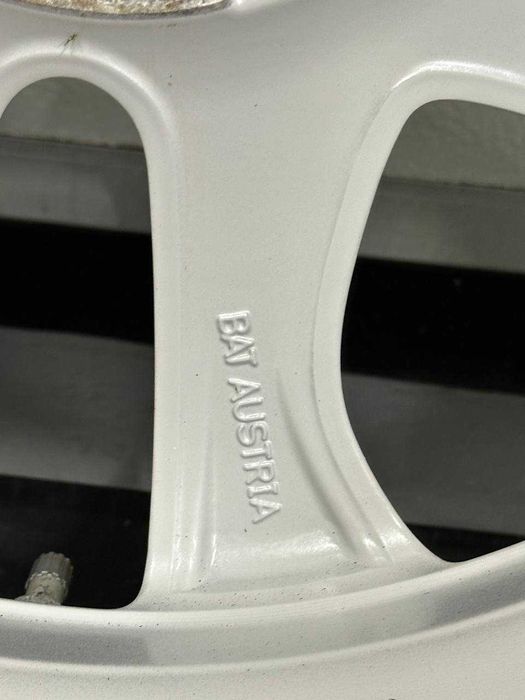 Диски 5x120 R17 BMW БМВ 3 5 7 X Trafik Vivaro Insignia VW T5