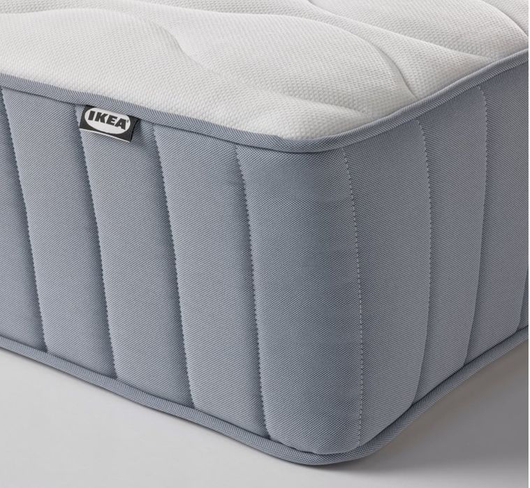 Cama e Colchão Casal