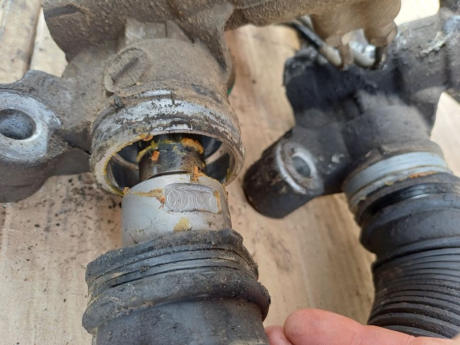 Ford focus 2 MK2 рульова рейка з датчиком