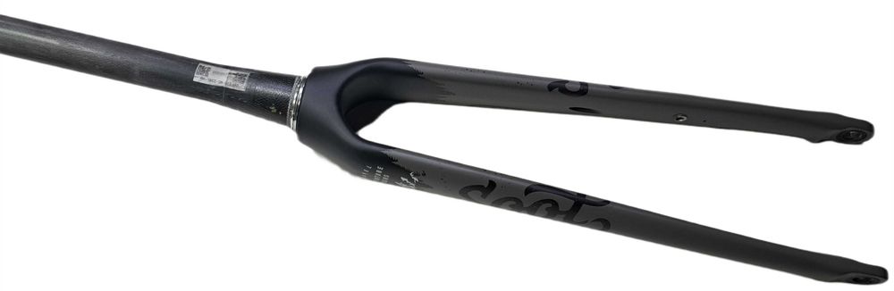 Widelec  sztywny Carbon Kellys  gravel / szosa  tapared 238mm 12x100