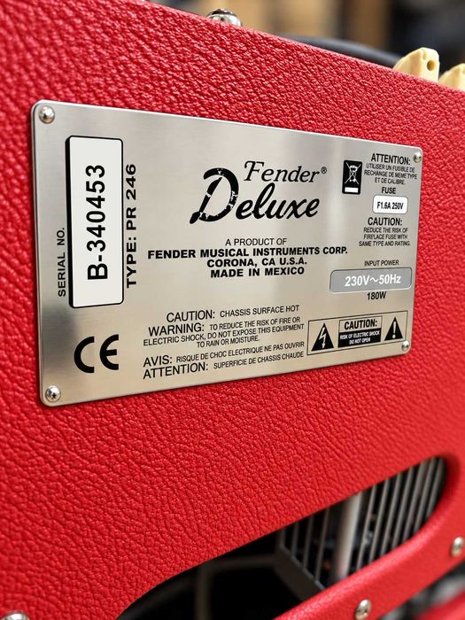 Fender Hot Rod Deluxe Texas Red Limited Edition 40W + footswitch