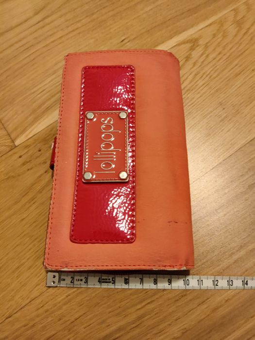 Carteira fúcsia, Lollipops